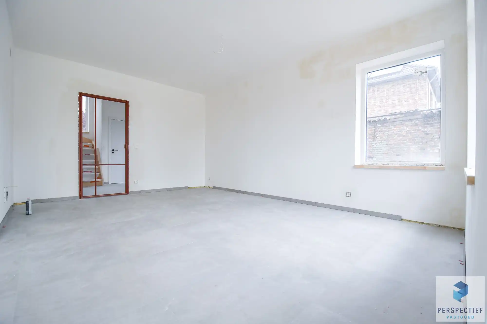 Rustig gelegen afgewerkte moderne nieuwbouwwoning (BEN) met garage en tuin foto 10