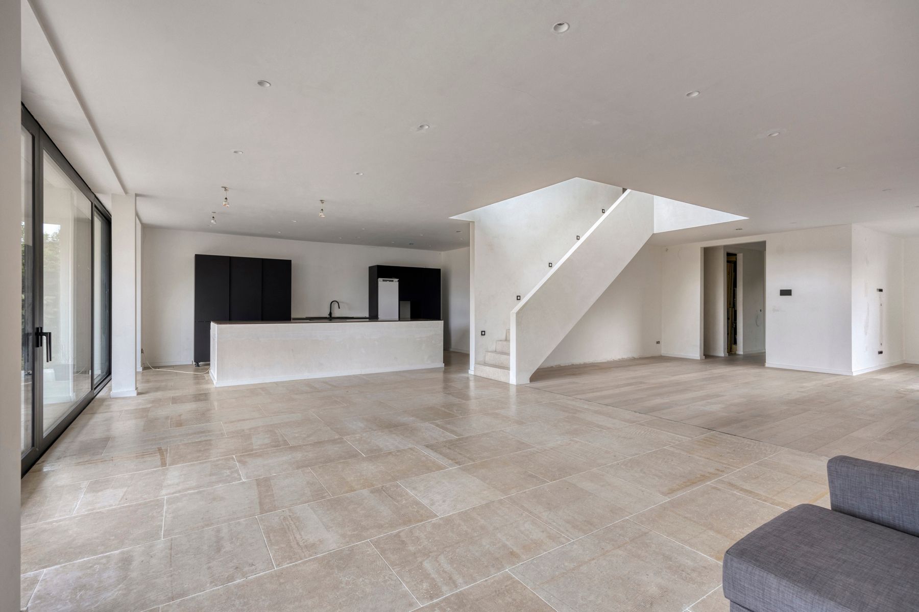 Moderne nieuwbouw villa met strak design ZONDER BTW  – nog verder af te werken naar eigen smaak! foto 9