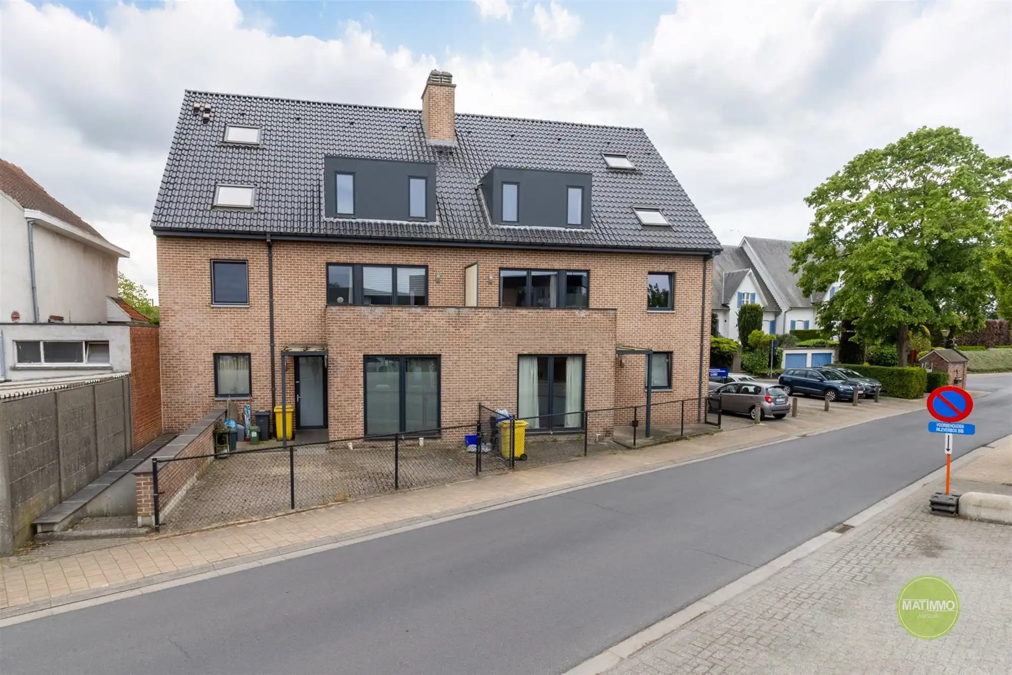 Opbrengsteigendom met 6 appartementen in Balen foto 2
