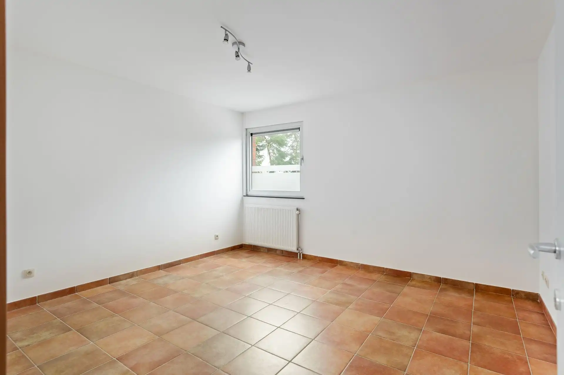 DUPLEXAPPARTEMENT MET 3 SLPK EN AUTOSTAANPLAATS foto 13