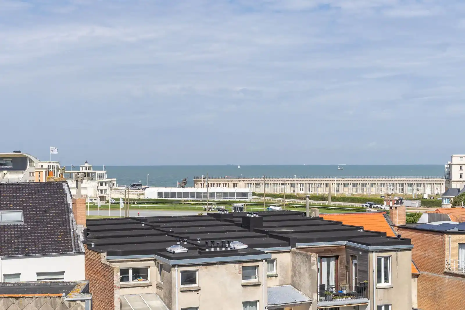 Luxueuze penthouse met zonovergoten terrassen pal aan zee! foto 11