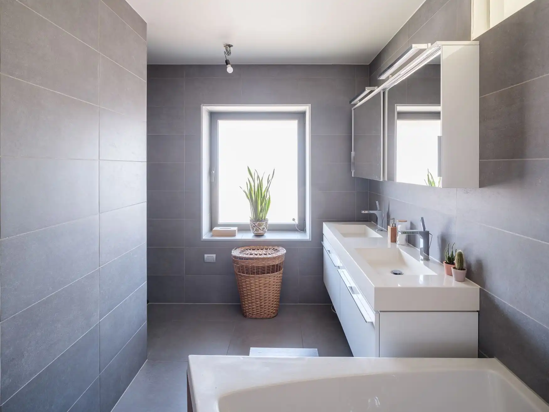 Gezinswoning met vijf slaapkamers en zwembad foto 13