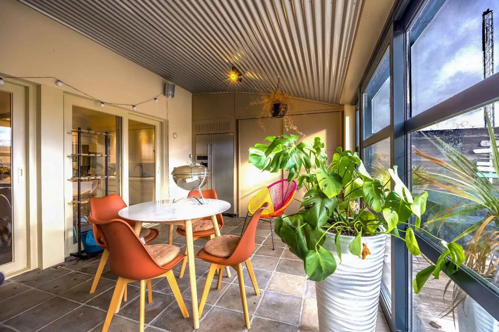 Prachtige woning met dubbele garage en tuin  foto 10