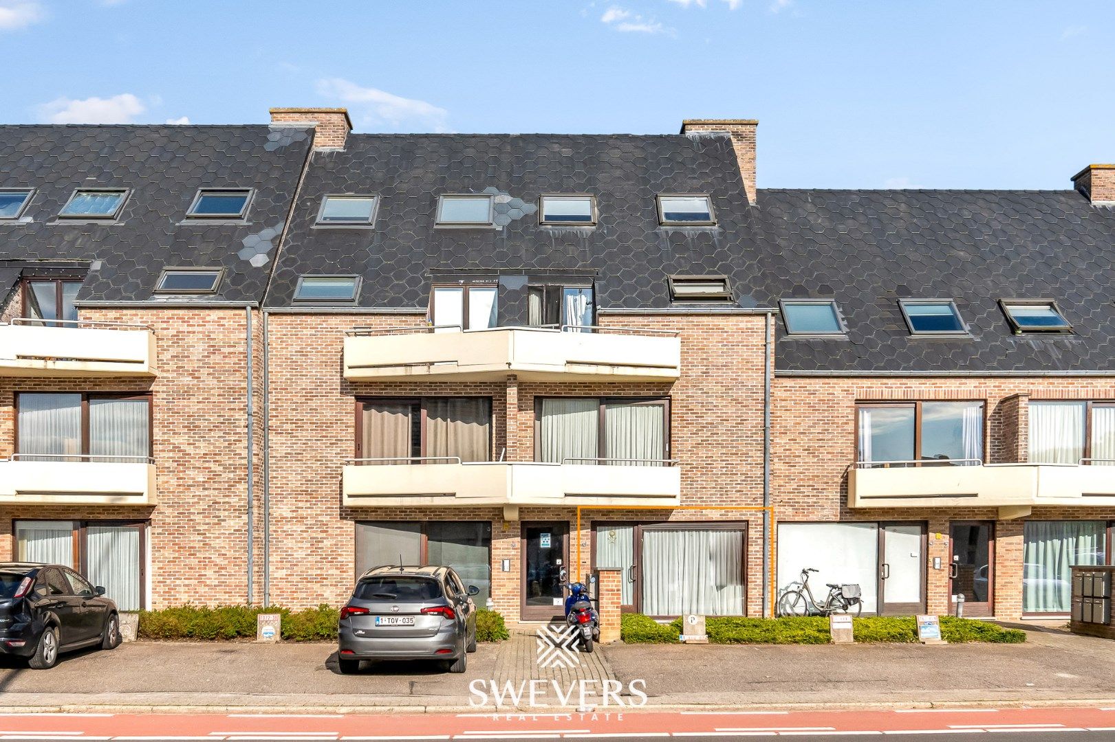 Gelijkvloers appartement net buiten Beringen centrum foto 24