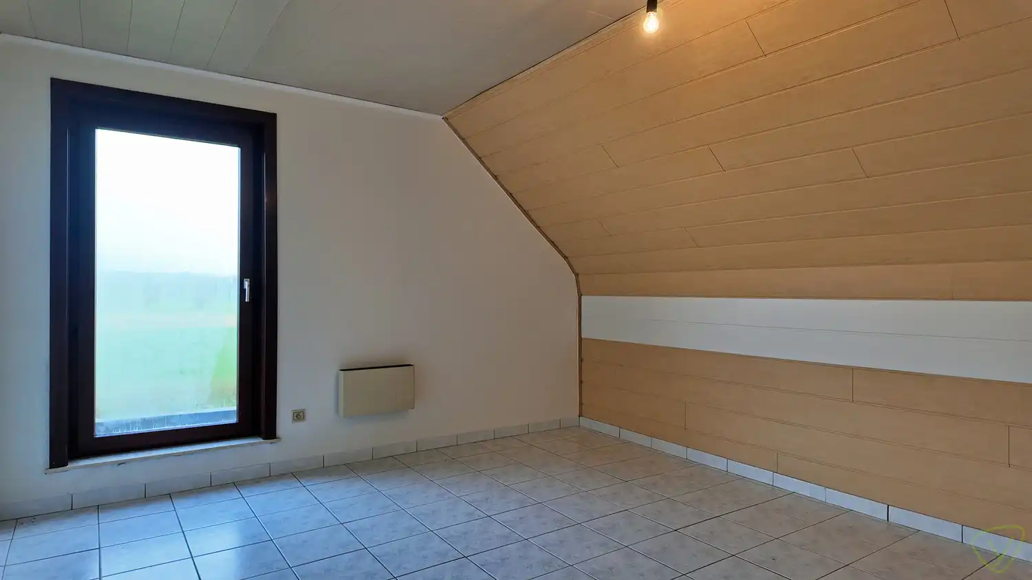 Ruime alleenstaande woning in fermettestijl op landelijke ligging te Zomergem! foto 32