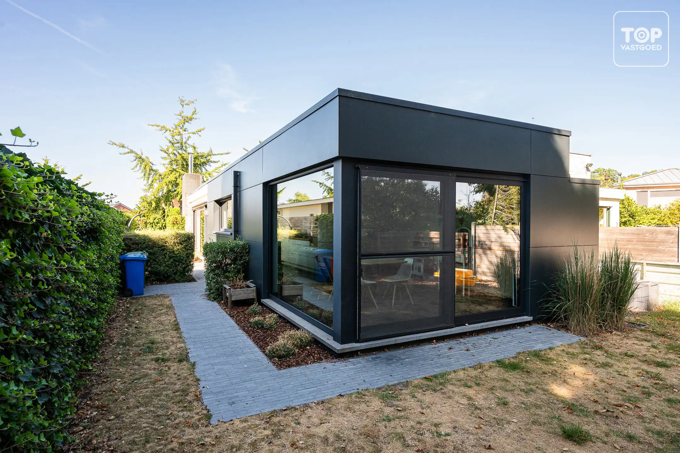 Gerenoveerde woning in een rustige buurt foto 24