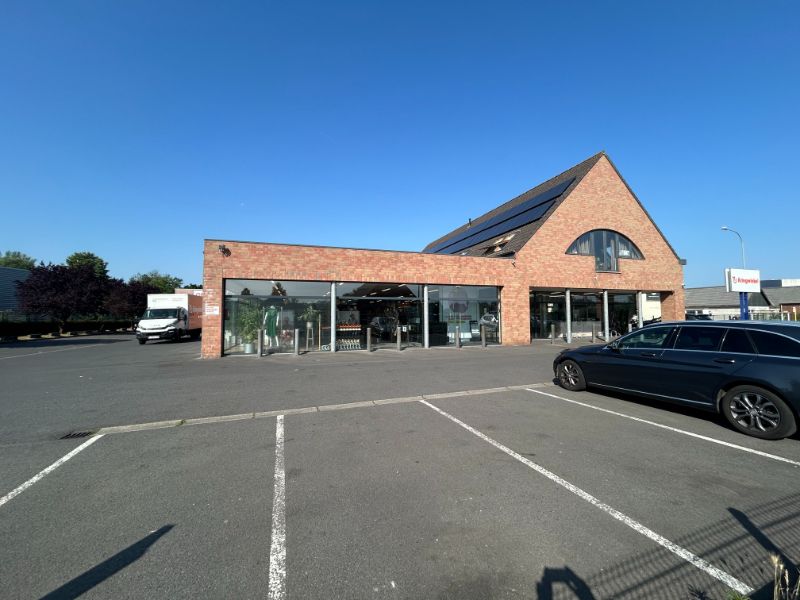 Opbrengsteigendom te koop – commerciële toplocatie in Erpe-Mere foto 4