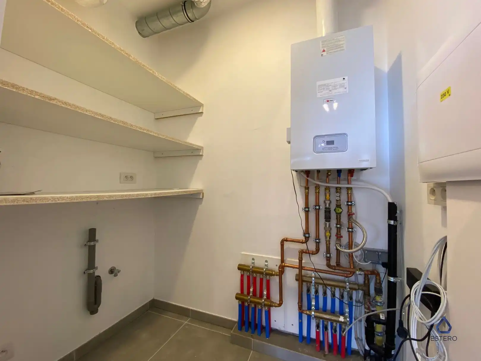 2 slaapkamer appartement op gunstige locatie foto 7