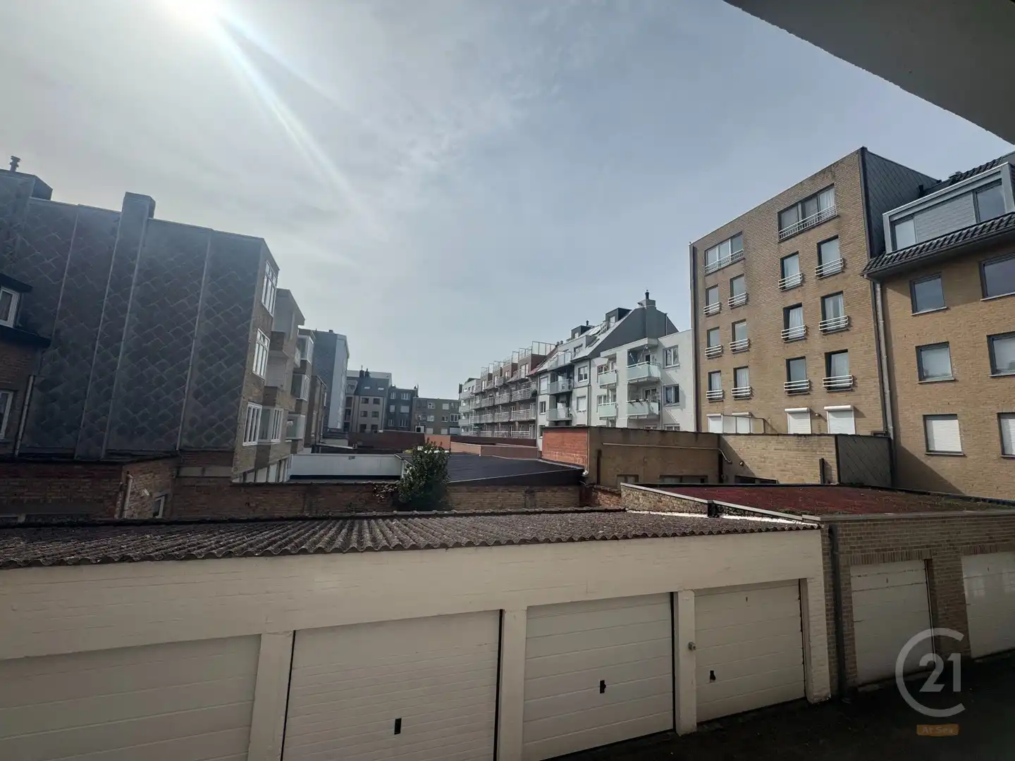 Gezellige en lichtrijke studio in Westende-Bad foto 8