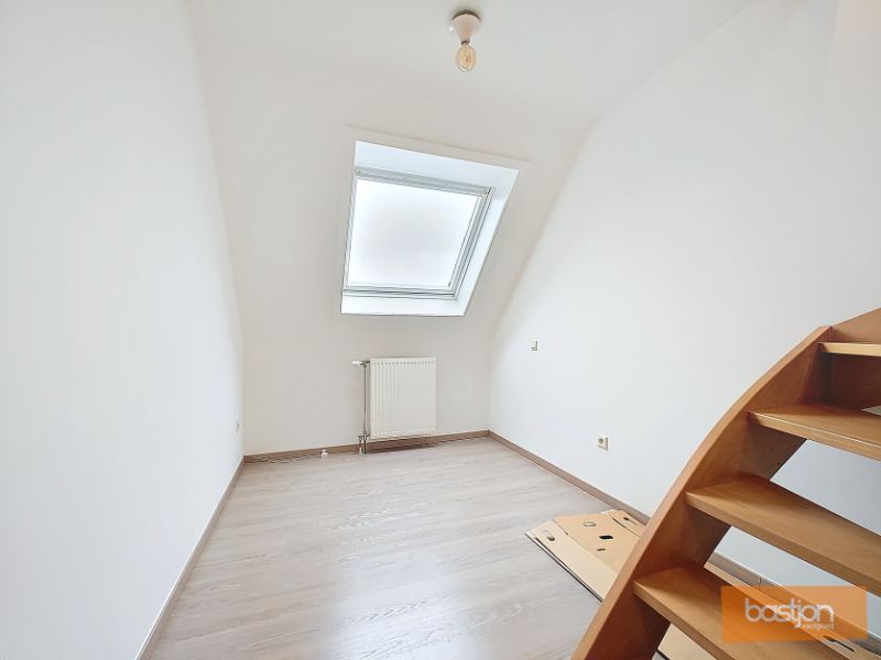 Verzorgde bel-etage met 3 ruime slaapkamers. foto 6