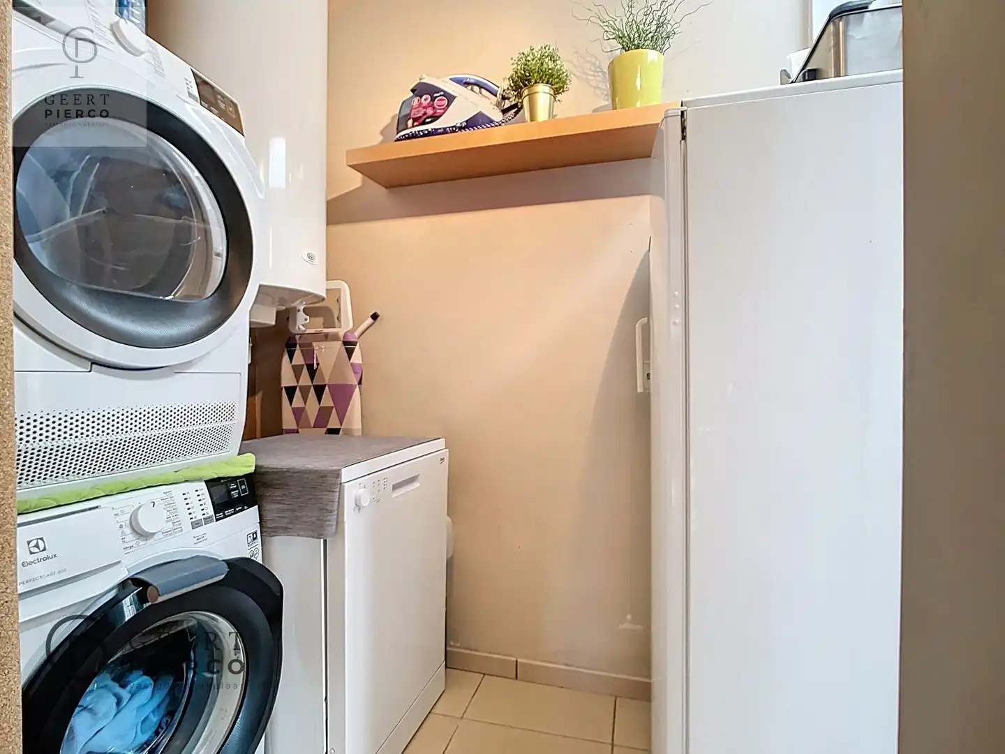 Gerenoveerde stadswoning in het centrum van Zoutleeuw. foto 12