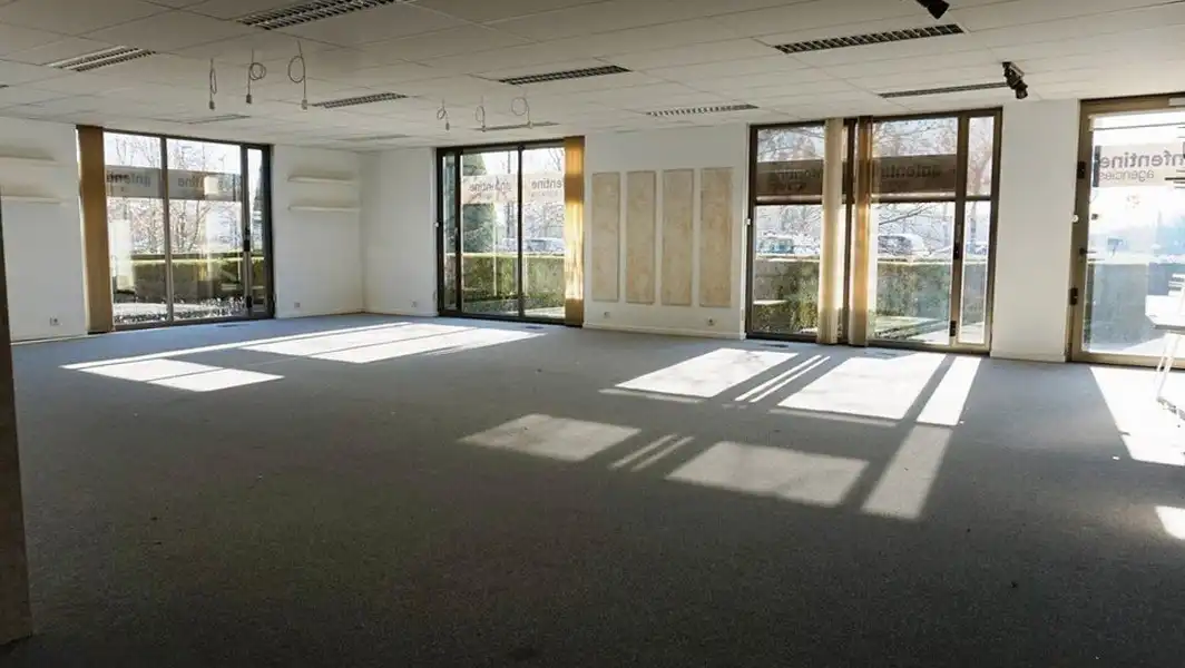 Instapklare kantoren te huur in Latem Business Park foto 10