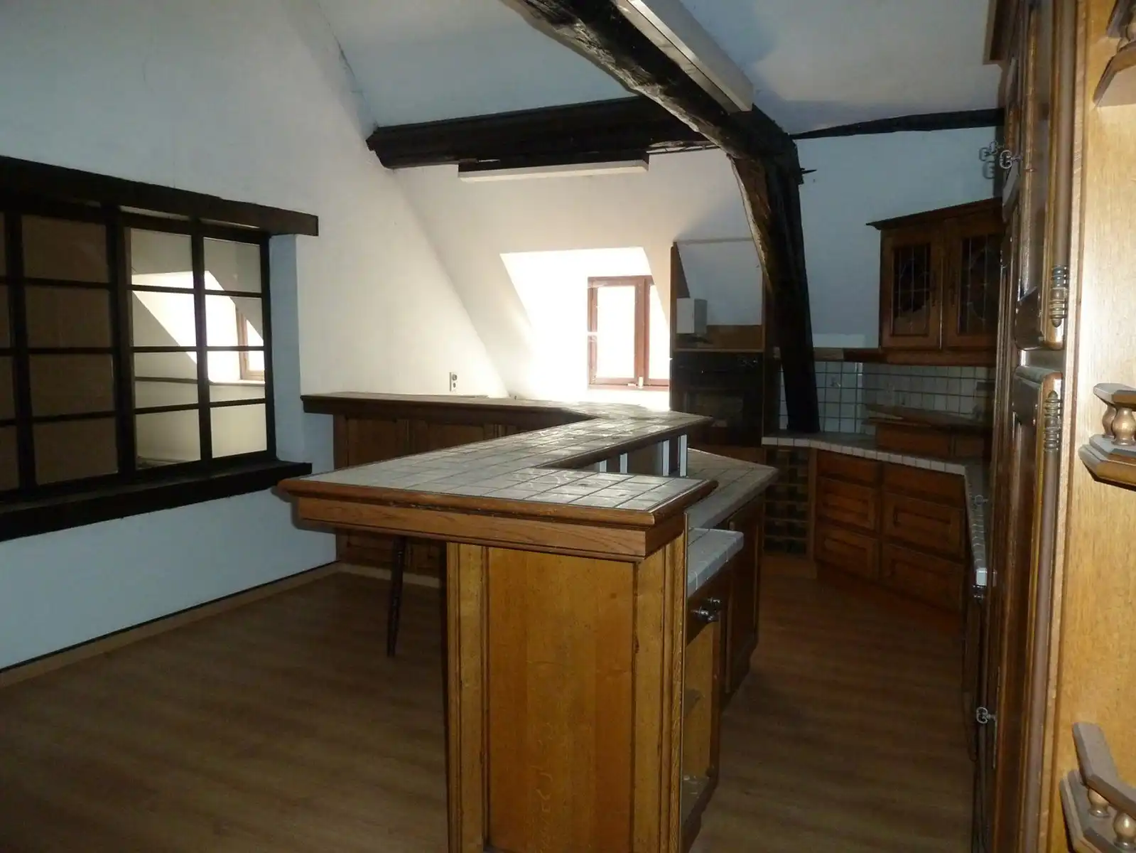 Commerciële ruimte te huur foto 8