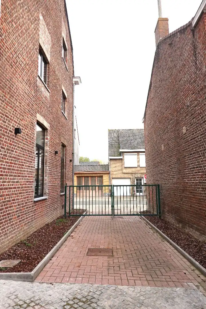 Prachtig 3-slaapkamerappartement met staanplaats in het voormalige gemeentehuis van Vleteren foto 18