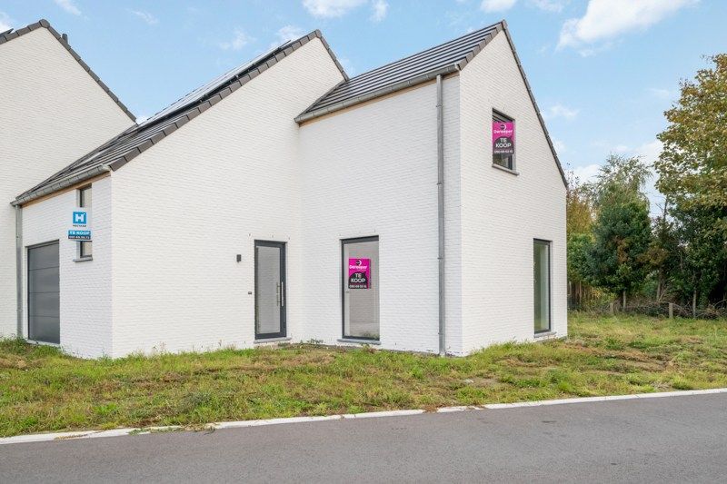 Rustig gelegen halfopen nieuwbouwwoning  foto 20