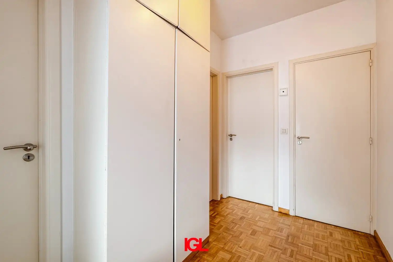 Instapklaar appartement met 1 slaapkamer, terras en kelder in netjes onderhouden mede-eigendom foto 10