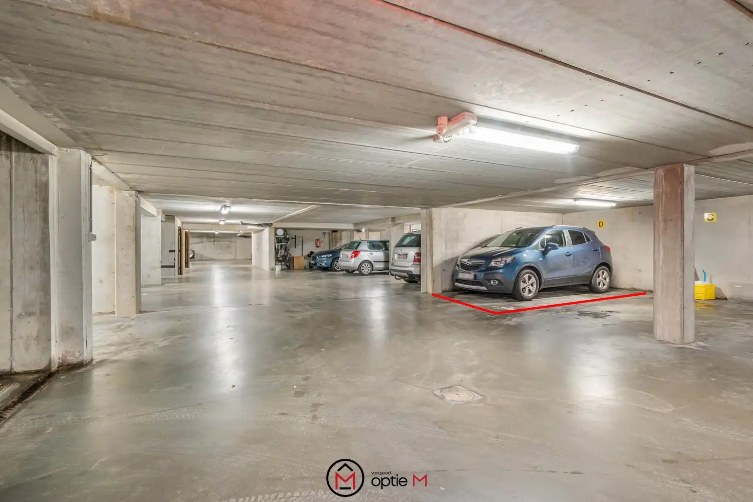 Instapklaar, rustig gelegen appartement te koop in Hasselt foto 20