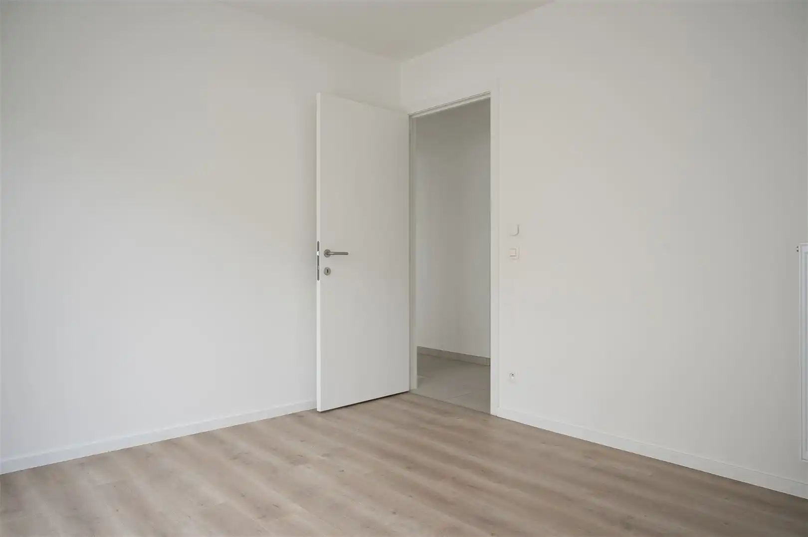 Gelijkvloers nieuwbouw appartement te huur  foto 22