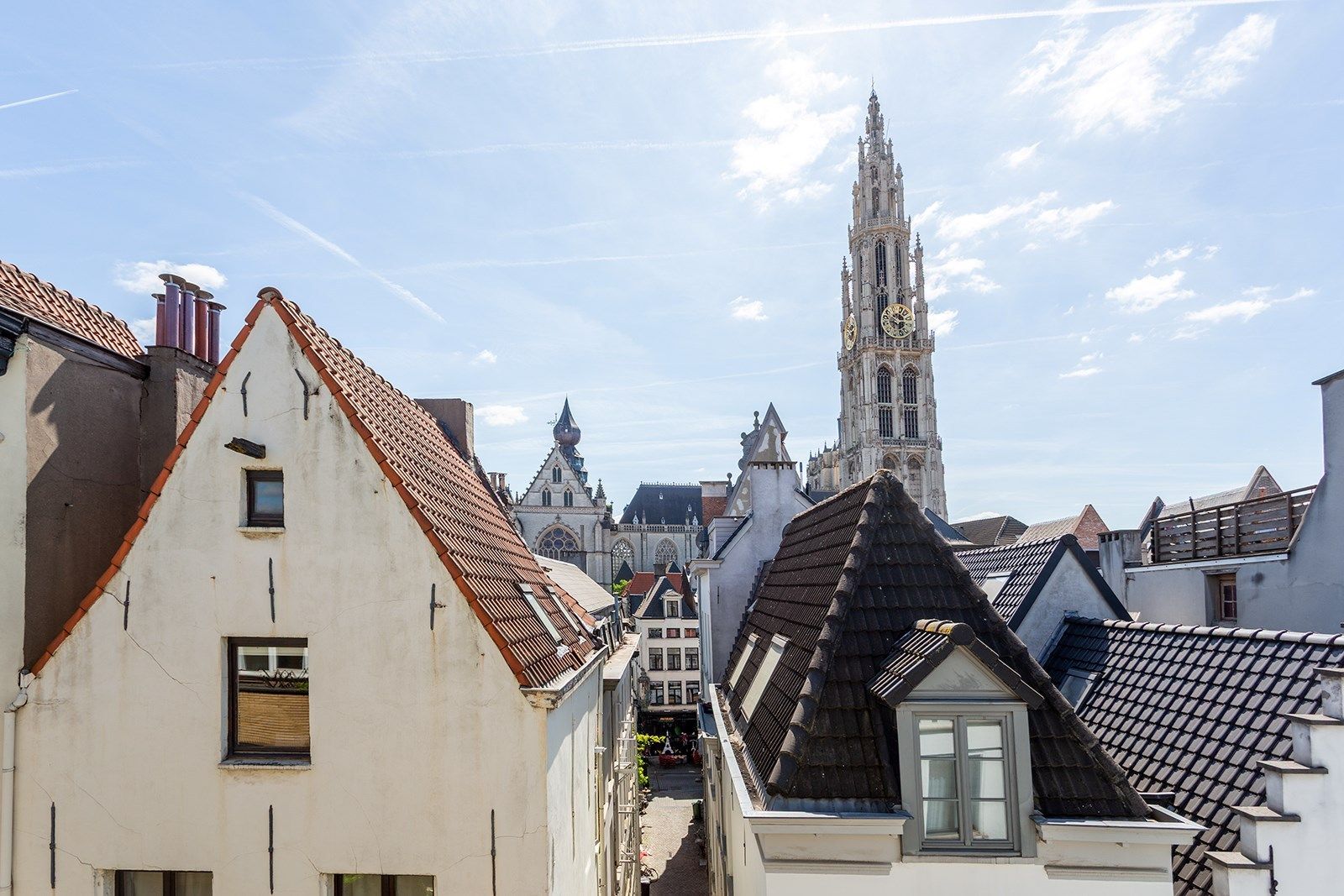 Historisch wonen in de Stad met eigen autostaanplaats foto 6