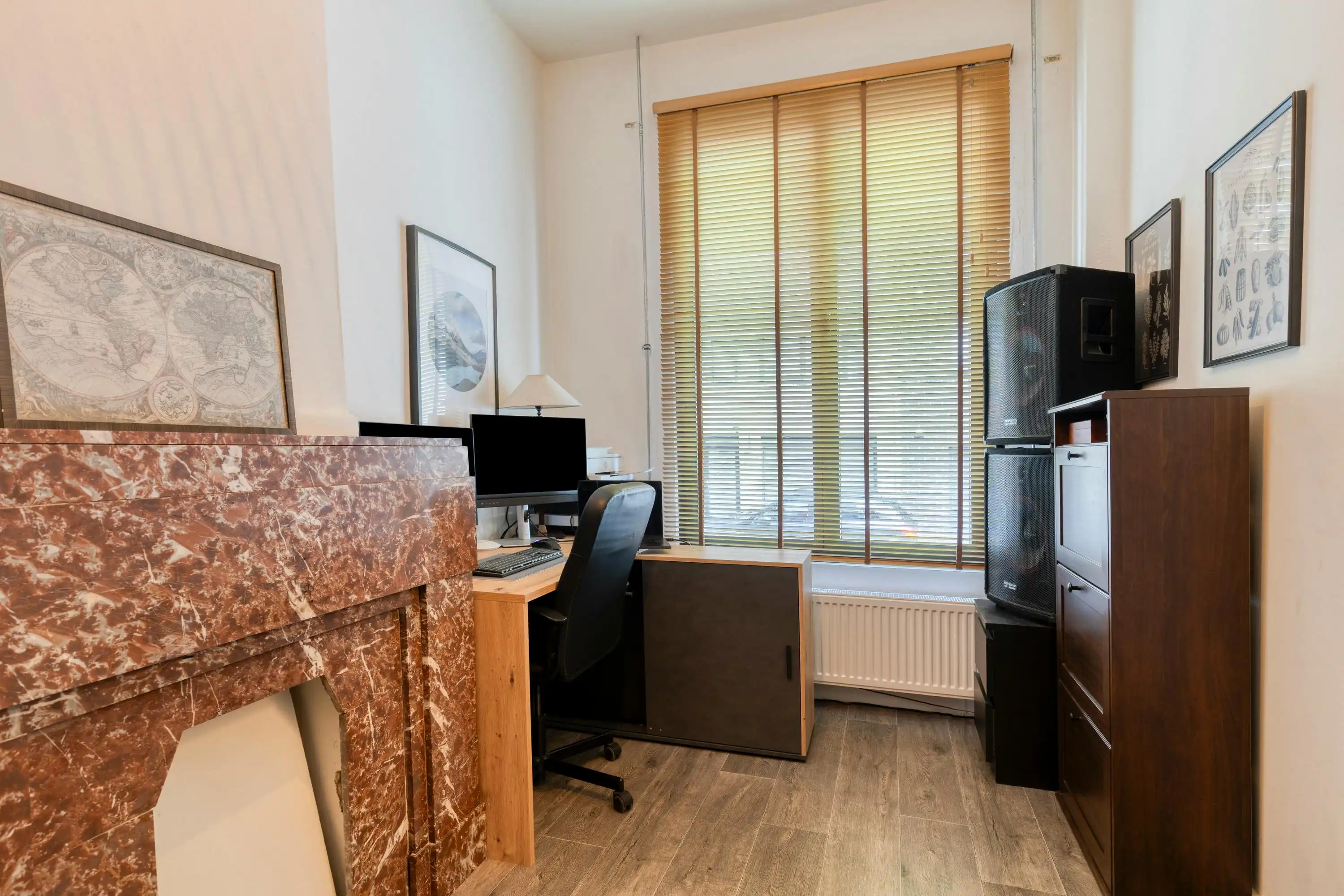 Prachtig en energiezuinig huis te Deurne met groene tuin! foto 3
