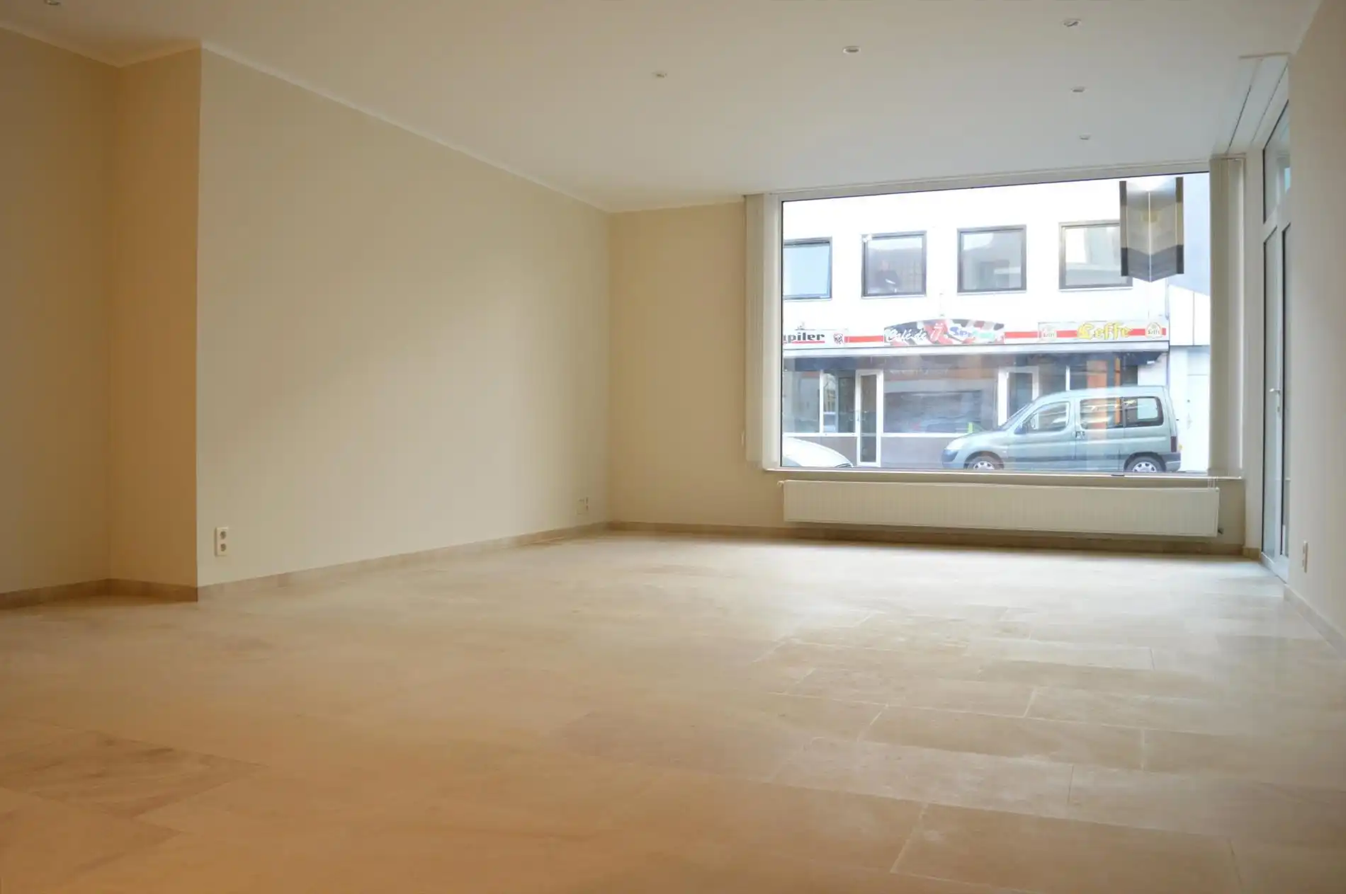 Gelijkvloers appartement met 2 slaapkamers in centrum van Gullegem foto 2