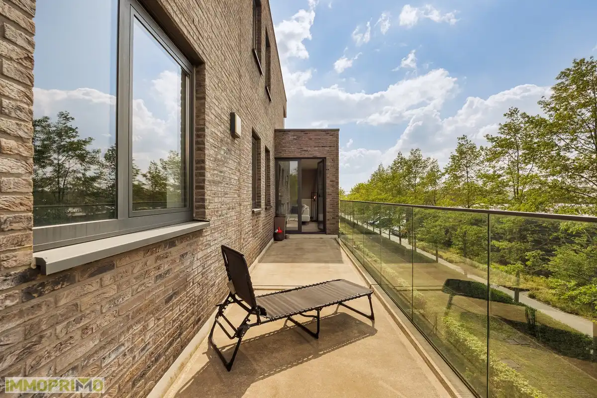 Instapklaar 3 slaapkamer appartement met ruim terras in autoluwe buurt foto 21