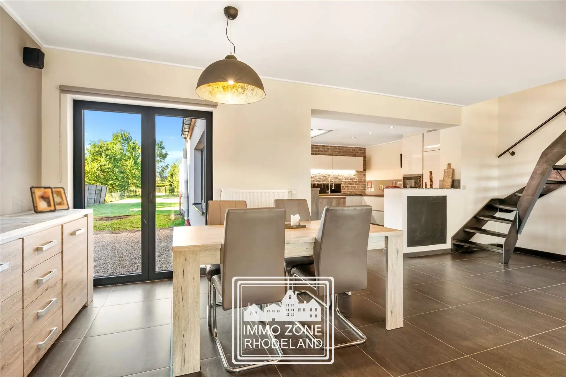 Sublieme instapklare woning met 3 slpks en diepe groene tuin foto 5