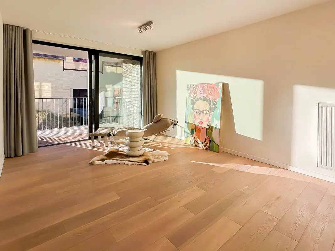 Serviceflat met één slaapkamer foto {{pictureIndex}}