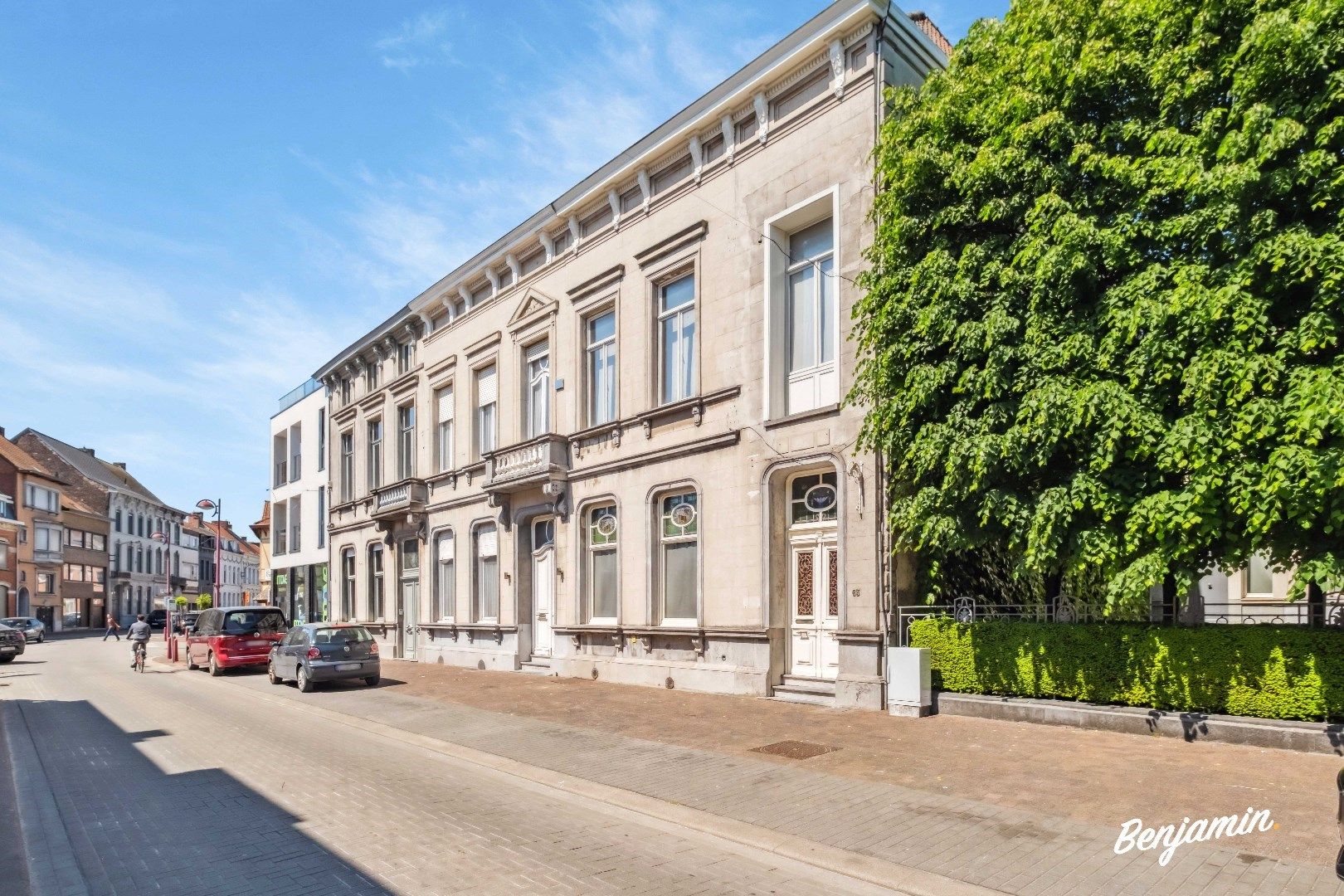 Karaktervol herenhuis met 4 slaapkamers en gezellige tuin in Menen foto 34