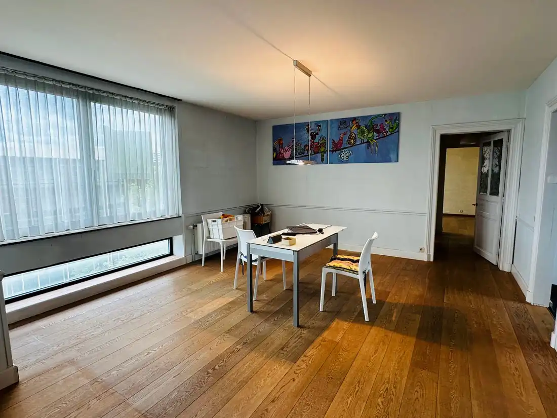 Authentiek 3 SLAAPKAMERappartement net buiten de Kleine Ring van Hasselt foto 5