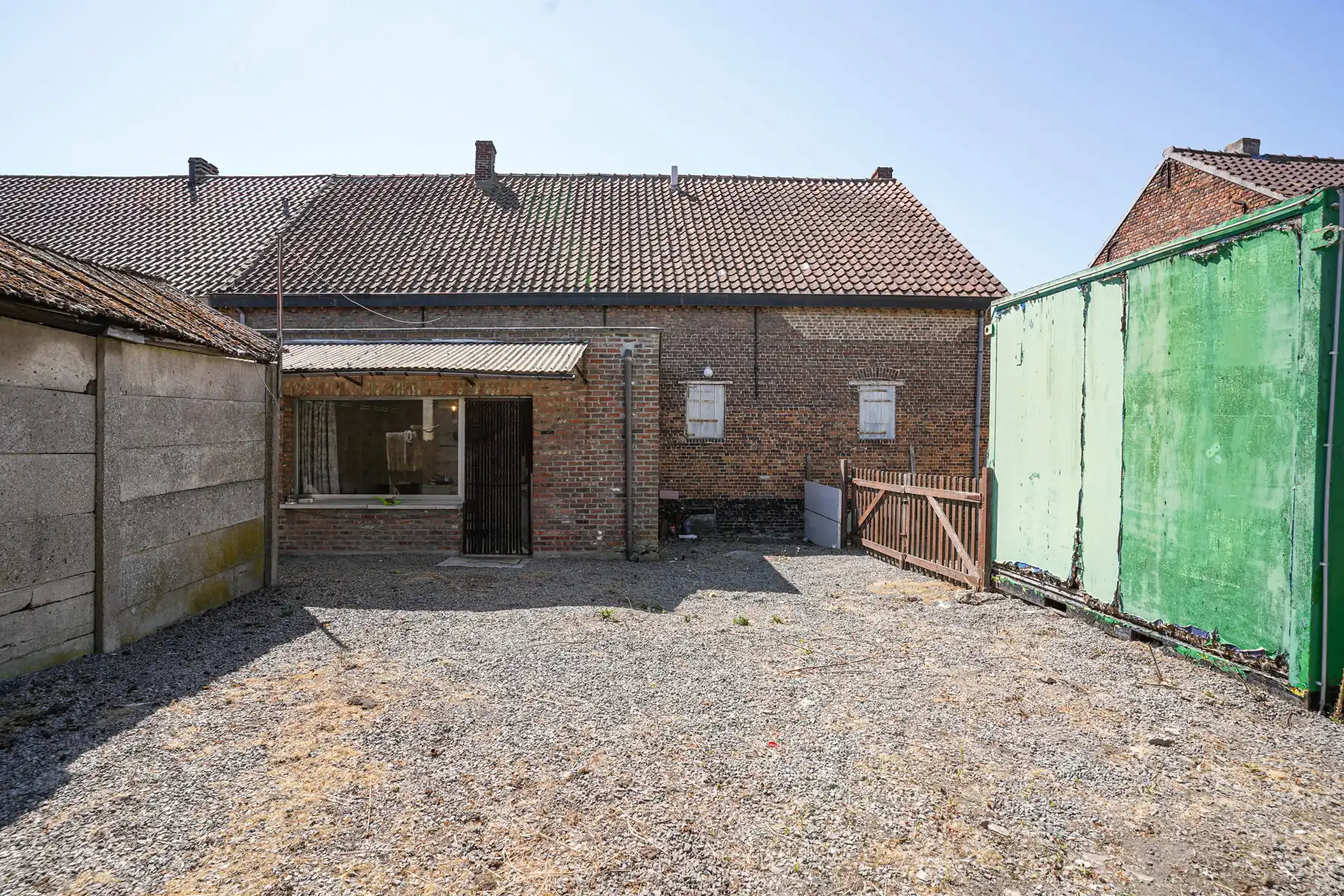 Handelswoning(café) + woonst te Kapelle-op-den-Bos foto 26