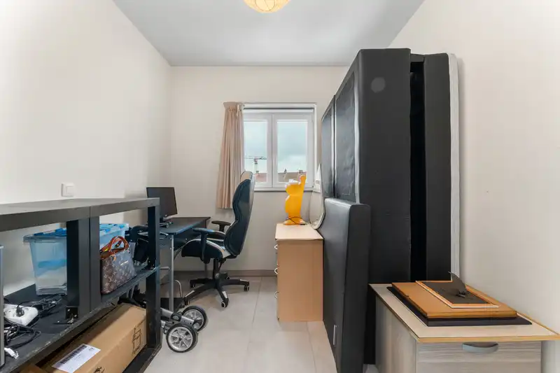 Nabij centrum Roeselare : recent  2 slaapkamers en twee terrassen in de Residentie El Palmar. Totale oppervlakte 138,43 m². foto 12