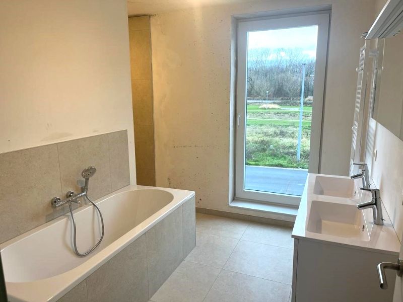 BEN woning met 3 slaapkamers, carport en zuidgerichte tuin foto 12