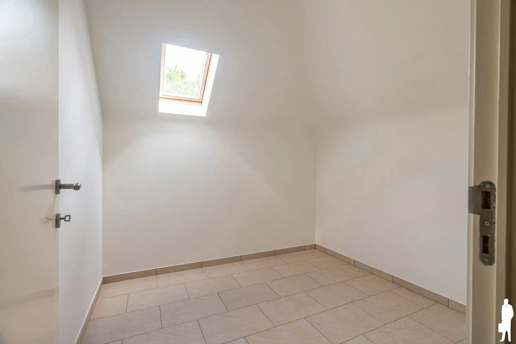 Ruim dakappartement van 130 m² met 50 m² terras en parking foto 20