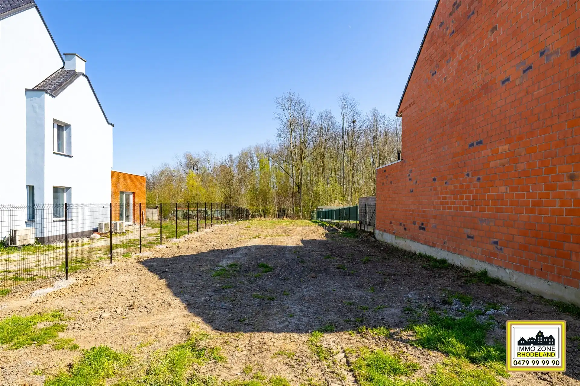 Bouwgrond voor halfopen bebouwing op uitstekende ligging foto 2