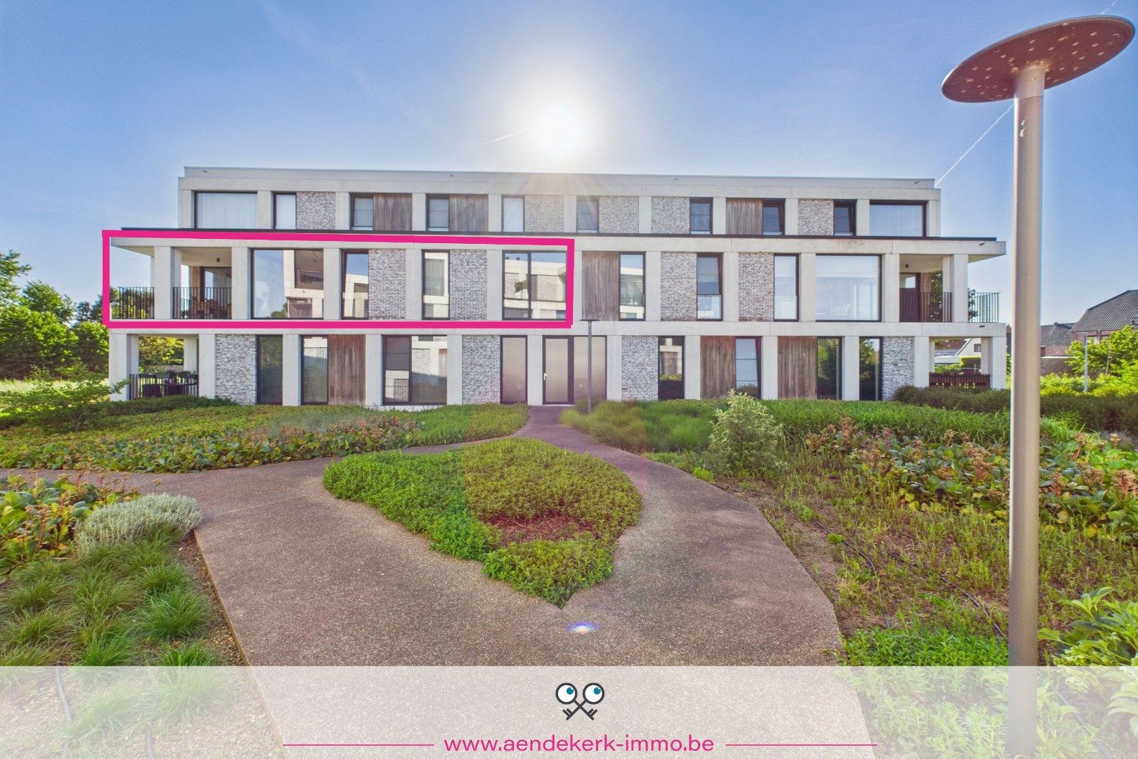 Modern en energiezuinig appartement met twee autostandplaatsen in het stadspark van Peer foto 3