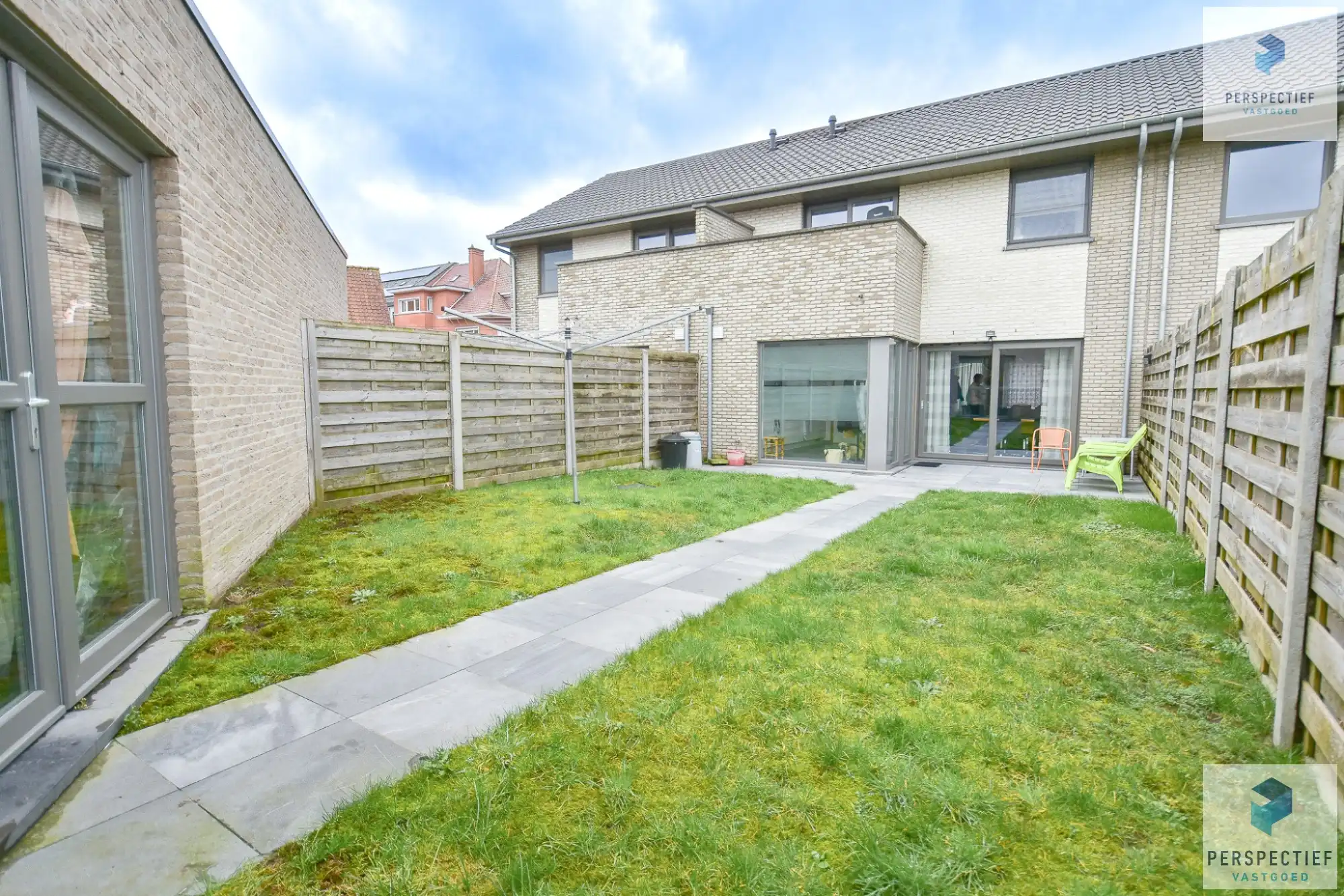 BEZOEKMOMENT WOENSDAG 06/05 VAN 16U30 TOT 18U | RUIME gezinswoning met 3 slpks en zongerichte tuin. foto 2