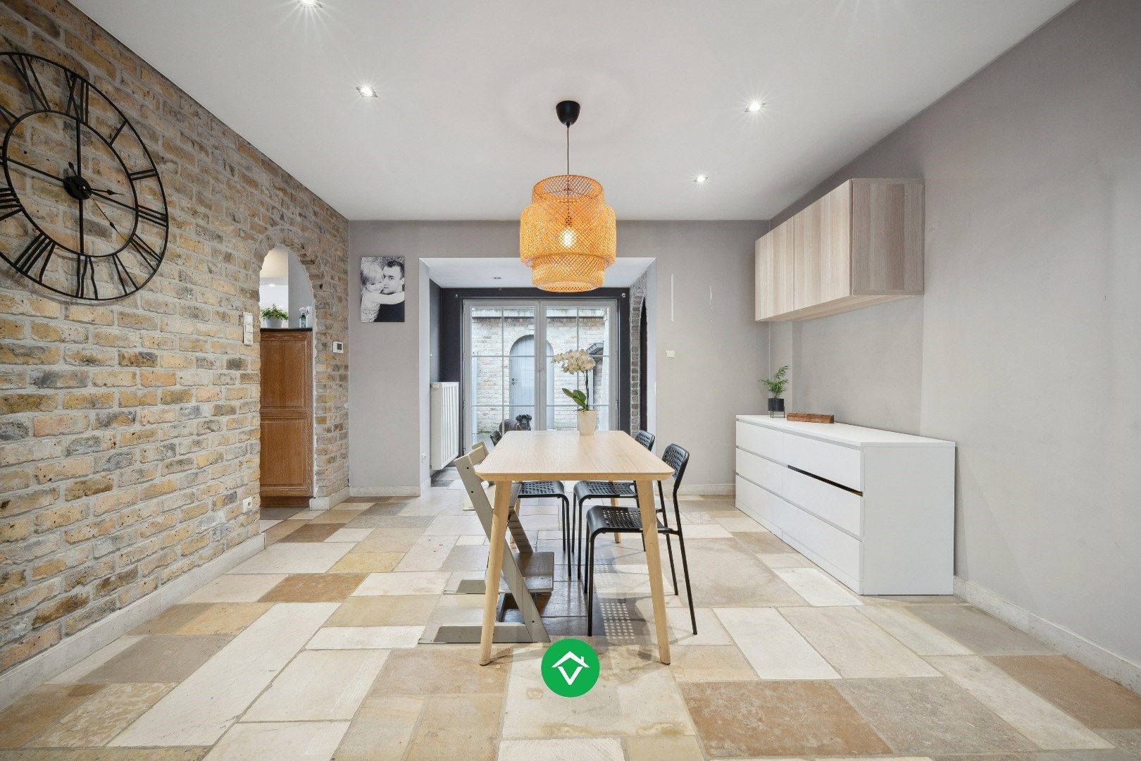 Instapklare woning met 3 slaapkamers en welness te Eernegem foto 3