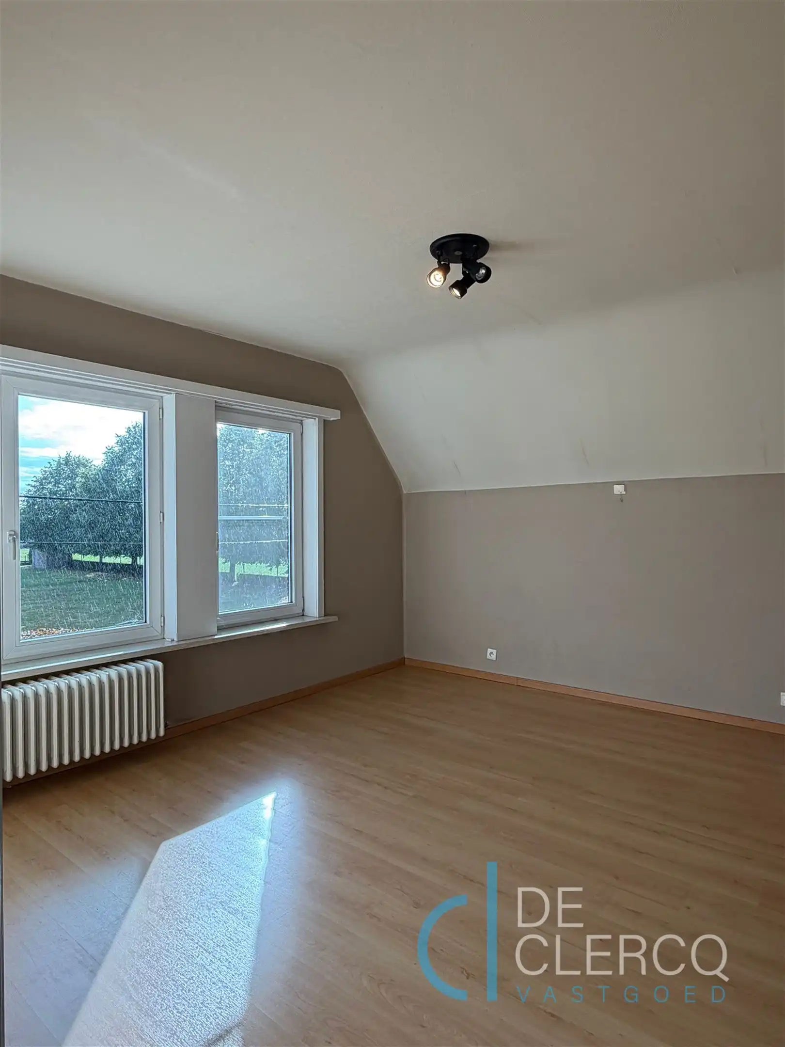 Grote landelijke woning te huur met prachtige tuin en weide! foto 12