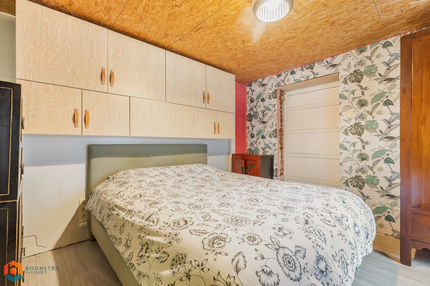 Te renoveren woning met 3 slpkrs te As foto 7