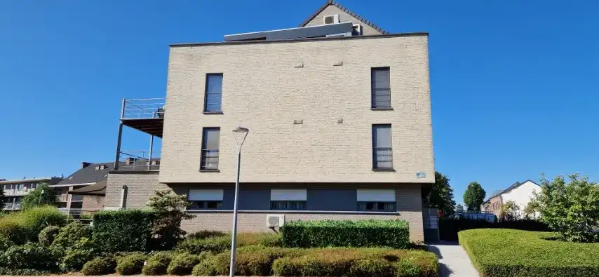 Appartement te koop foto {{pictureIndex}}