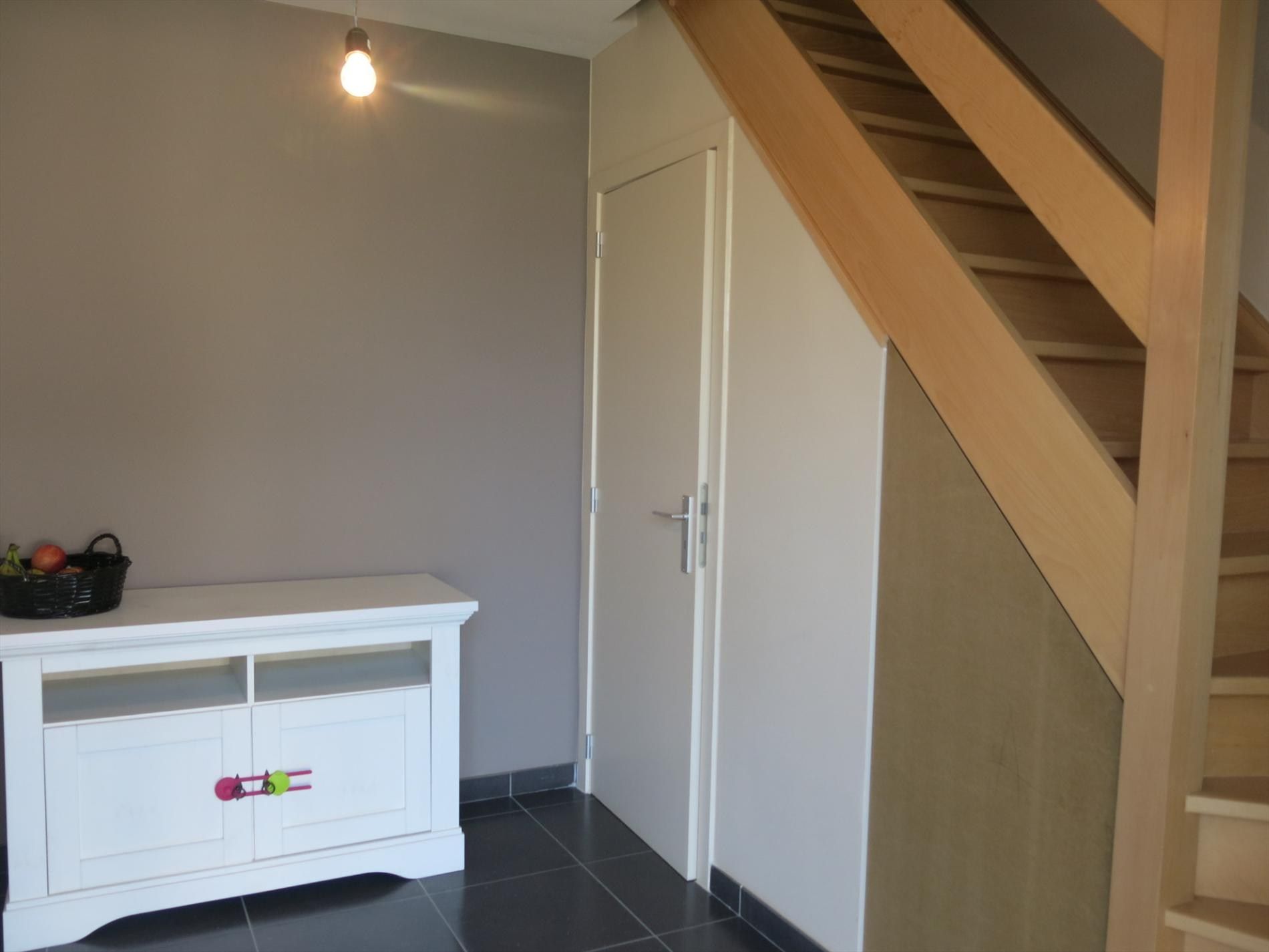 Uiterst verzorgde woning met zongerichte tuin en 3 slaapkamers foto 6