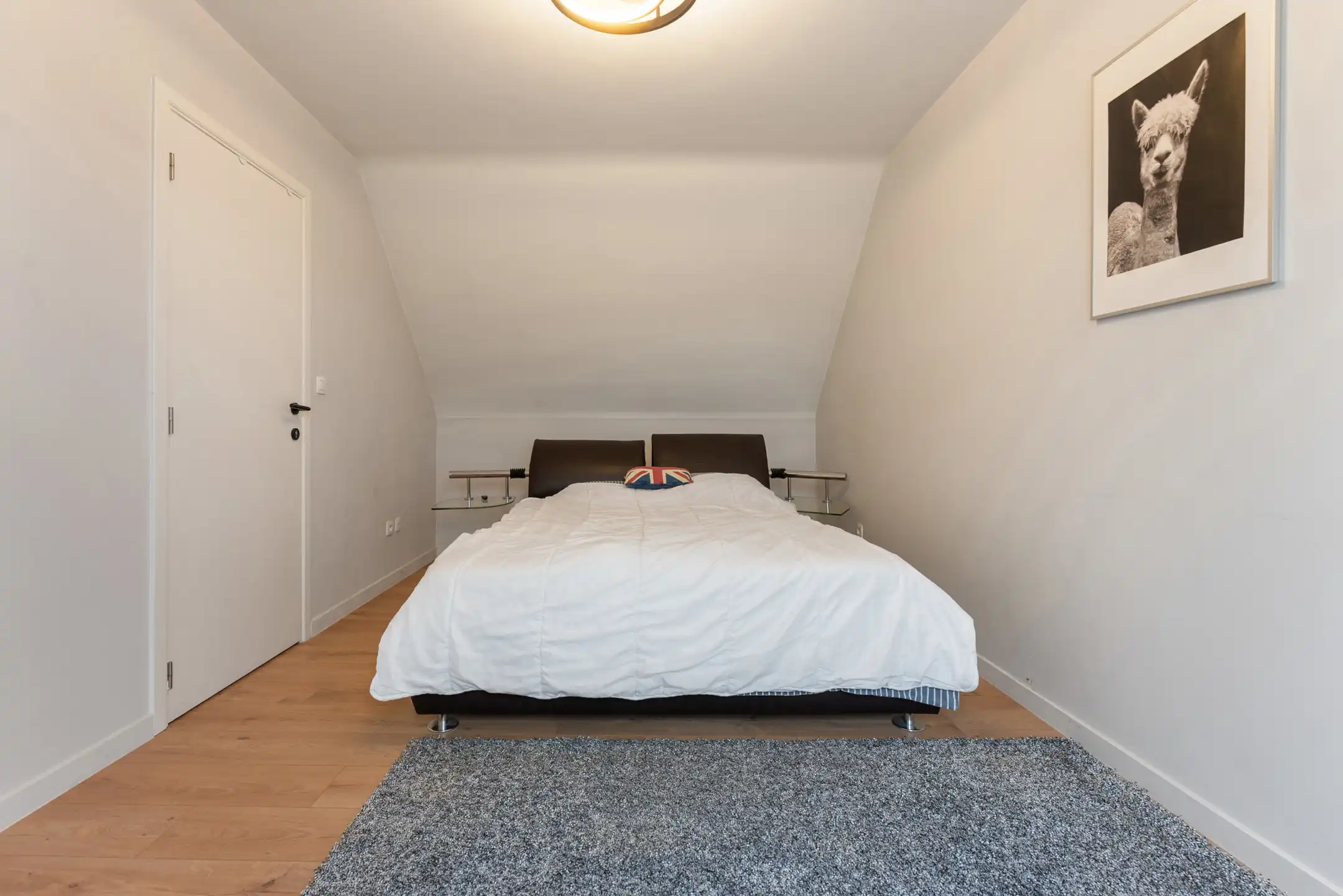 Instapklaar duplex appartement te Bilzen foto 23