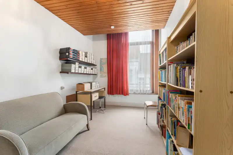 Winkelpand met woonst en tuin centrum Roeselare foto 17