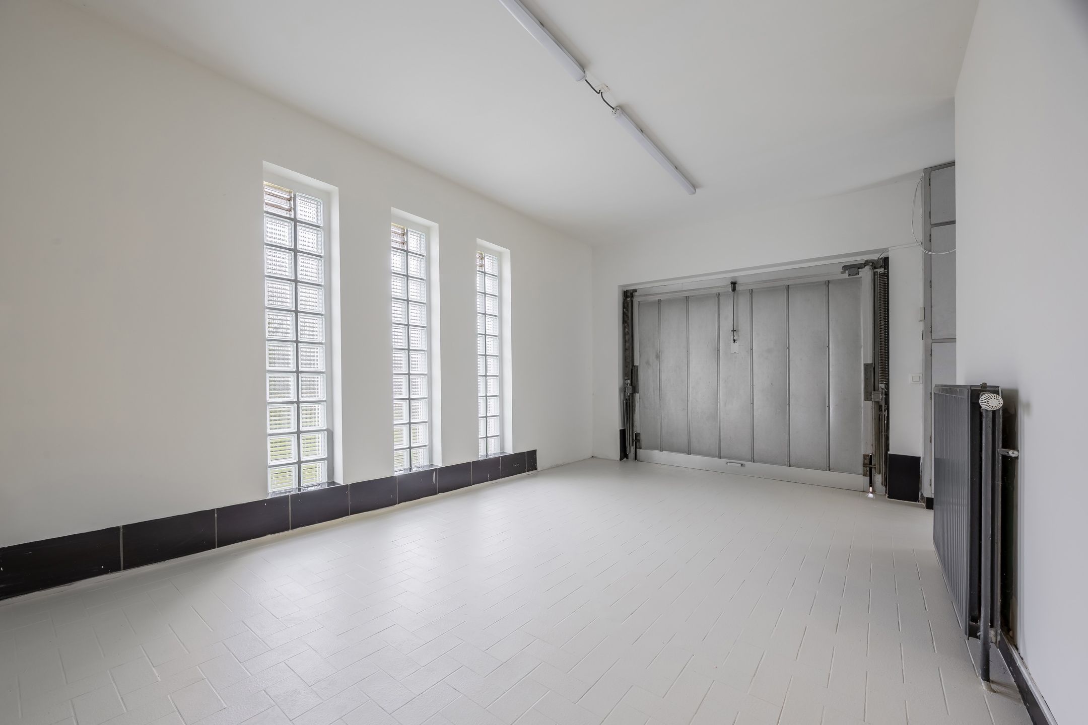 Stijlvol gerenoveerde woning in charmante Bloemenwijk foto 26