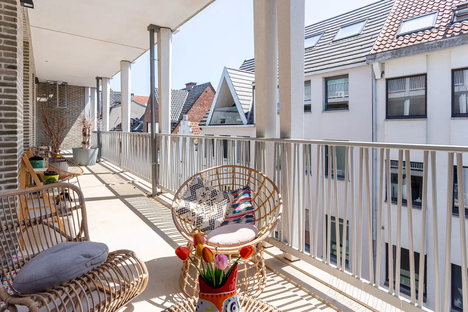 Zonnig wonen in het gegeerde Falconhoven foto {{pictureIndex}}