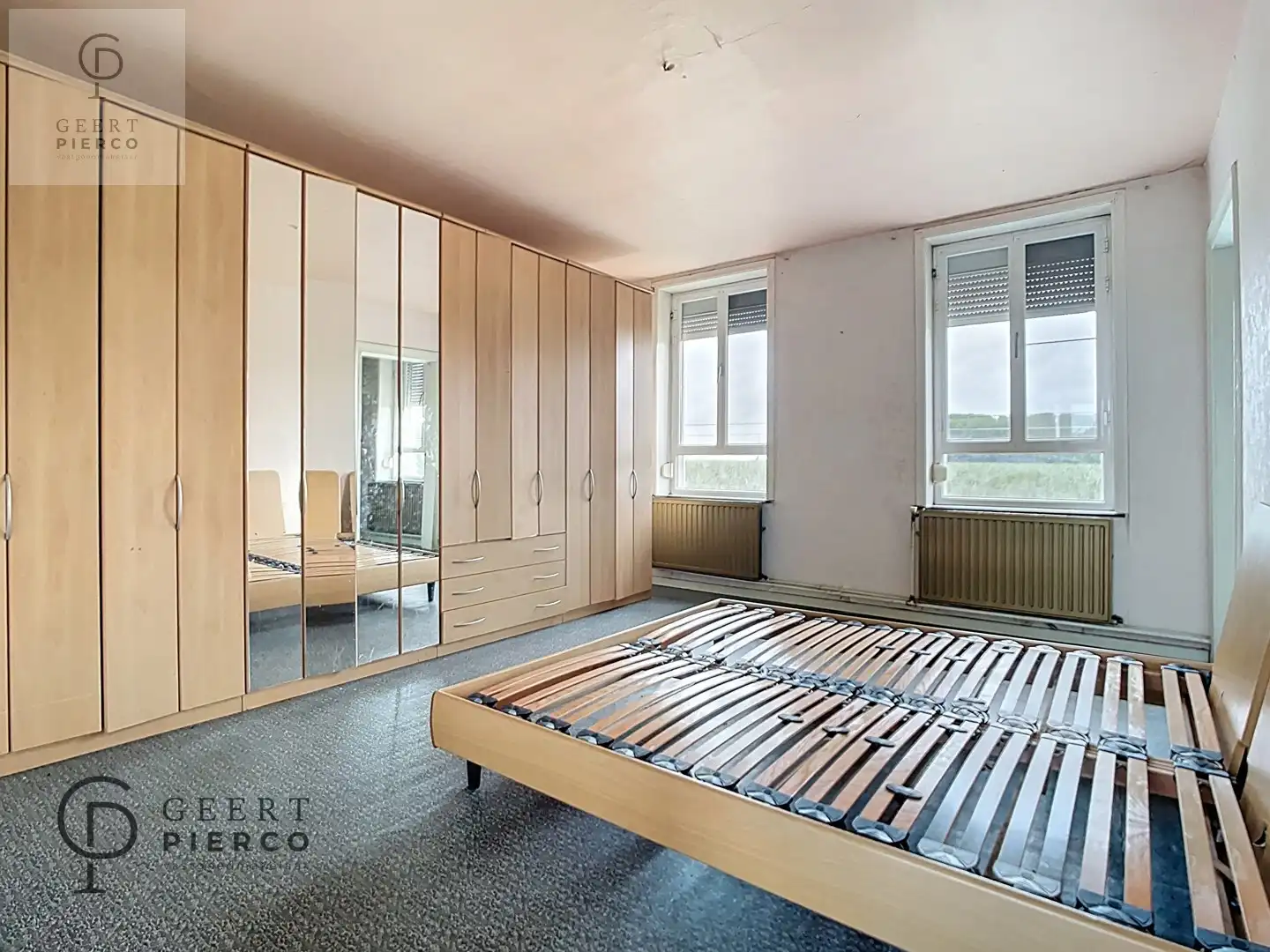 Authentiek stationspand in het landelijk Velm. foto 19