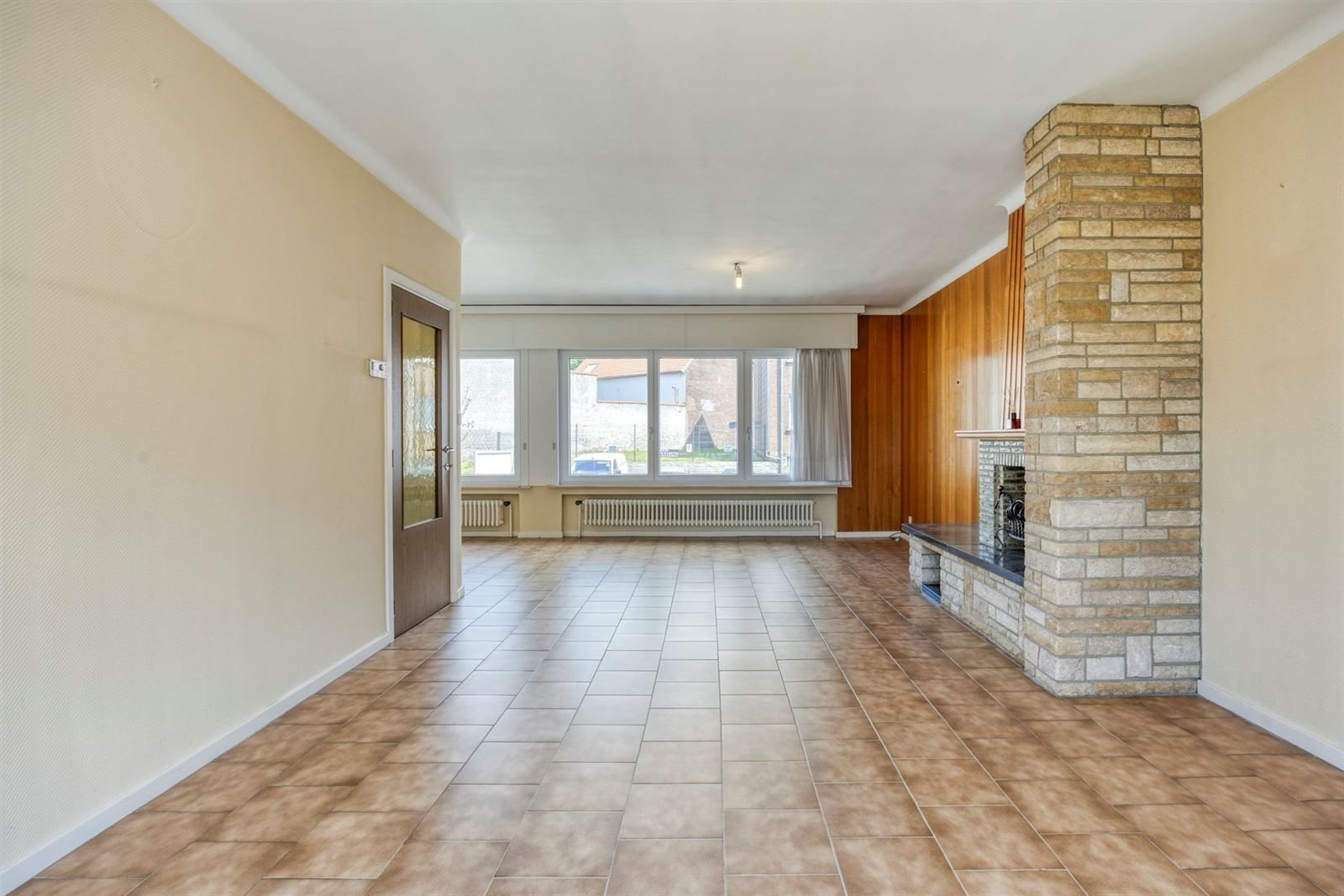 Ruime en zeer goed onderhouden 3-gevelwoning (EPC C) met garage foto 7
