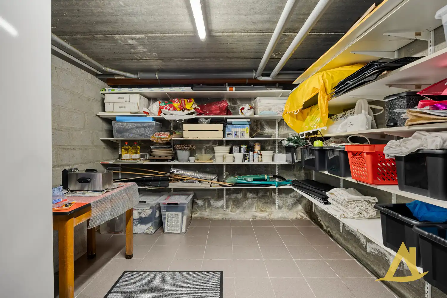 PRACHTIGE WONING IN LANDELIJKE STIJL TE LOKSBERGEN! foto 35