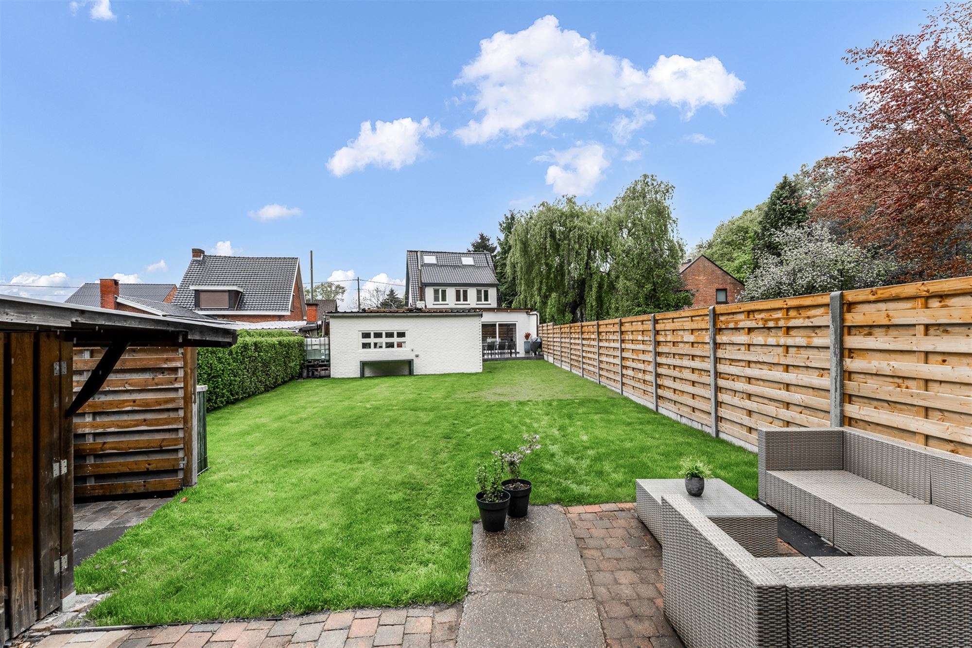UITERST KNAPPE GERENOVEERDE WONING MET 4 SLAAPKAMERS, ZEER RUSTIG GELEGEN TE PAAL foto 24